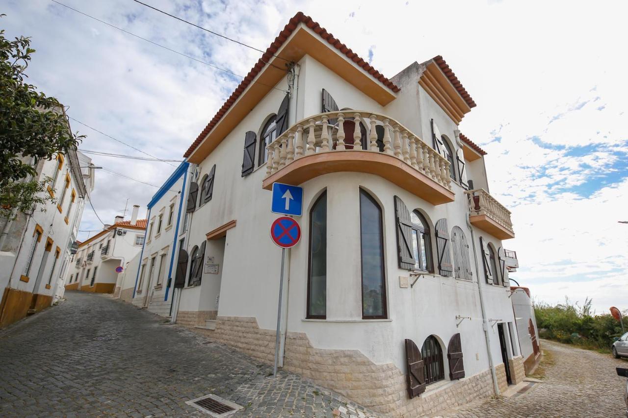Casa Da Tia Laura Apartment Nazaré Exterior foto